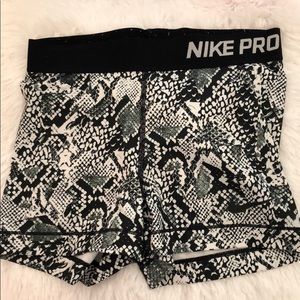 Nike pros